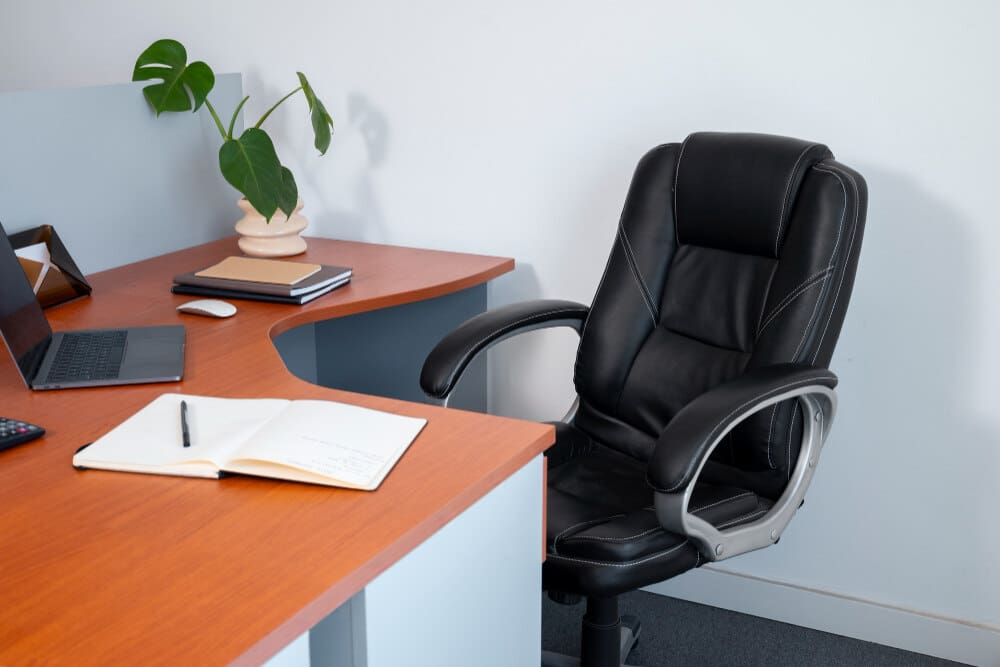 Upgrade Your Workspace with Stamford Office Furniture Today! ​