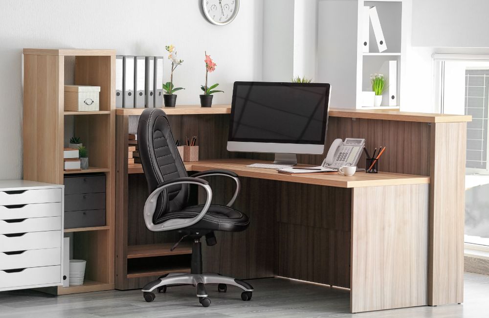 8 Must-Have Home Office Furniture for Writers​