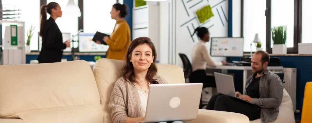 Right Office Furniture Improves Employee Productivity and Retention